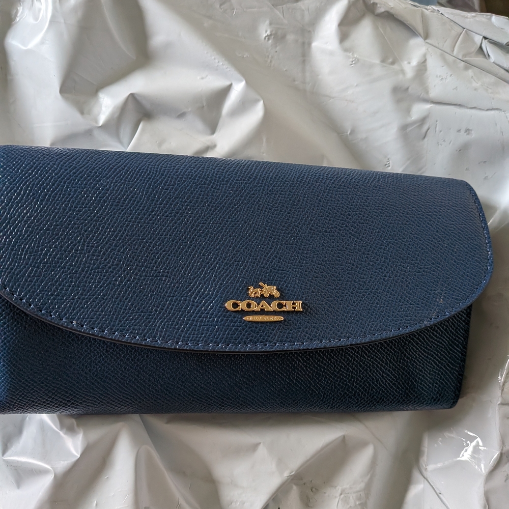 Coach Tea Rose Large Blue Pebbled Leather Wallet - Picture 10 of 10